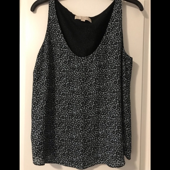 Top - Picture 1 of 2